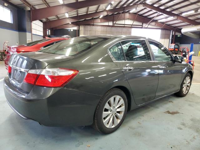 Photo 2 VIN: 1HGCR2F7XDA064325 - HONDA ACCORD 