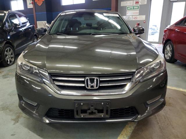 Photo 4 VIN: 1HGCR2F7XDA064325 - HONDA ACCORD 