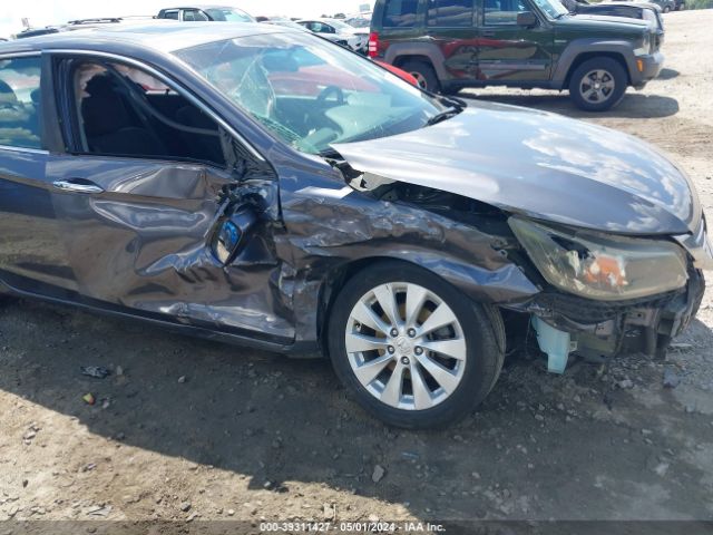 Photo 5 VIN: 1HGCR2F7XDA111501 - HONDA ACCORD 