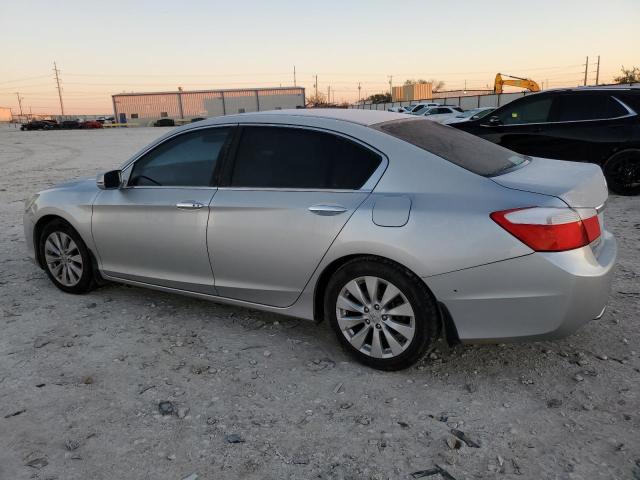 Photo 1 VIN: 1HGCR2F7XDA143364 - HONDA ACCORD 