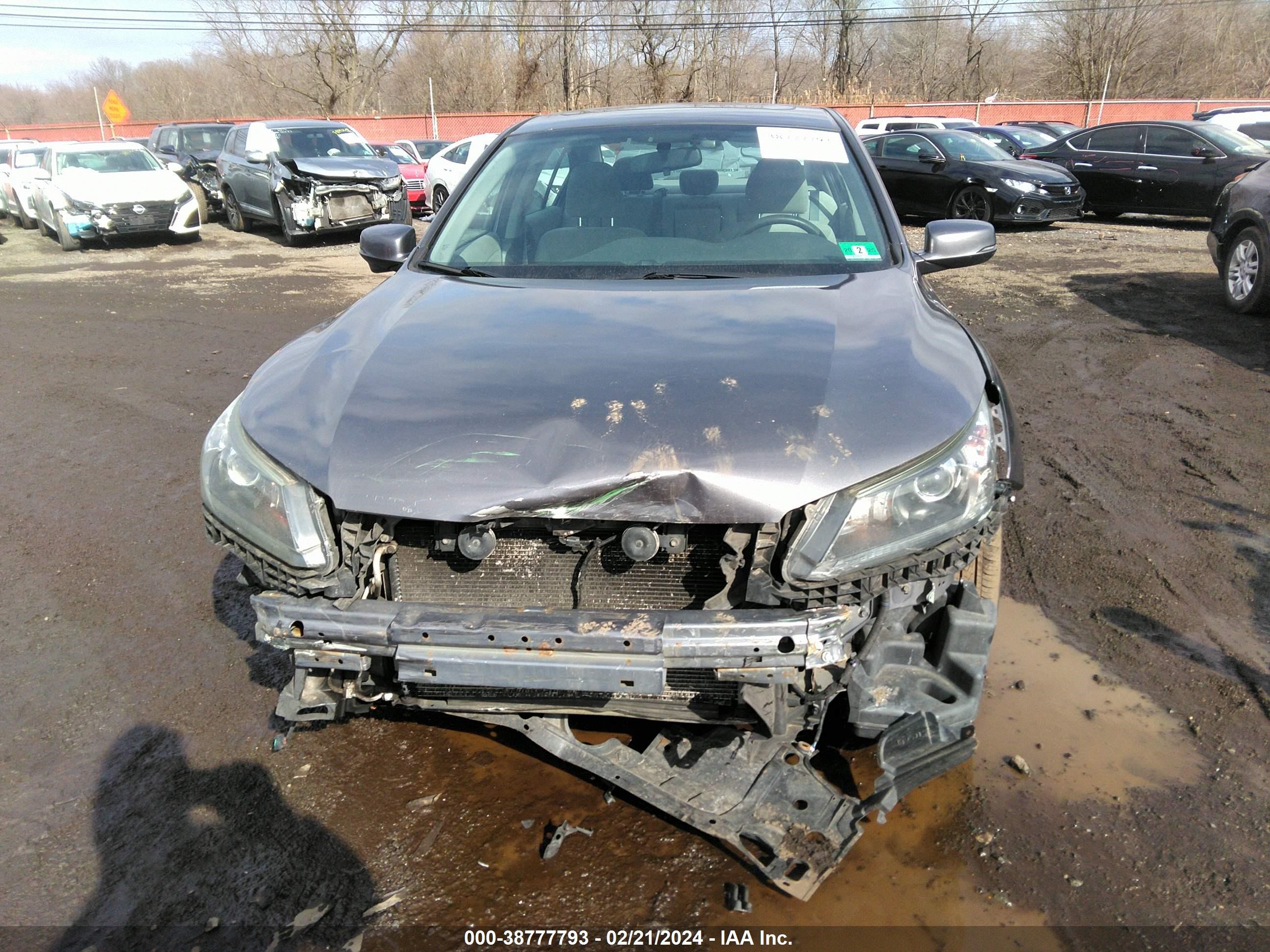 Photo 11 VIN: 1HGCR2F7XEA123603 - HONDA ACCORD 