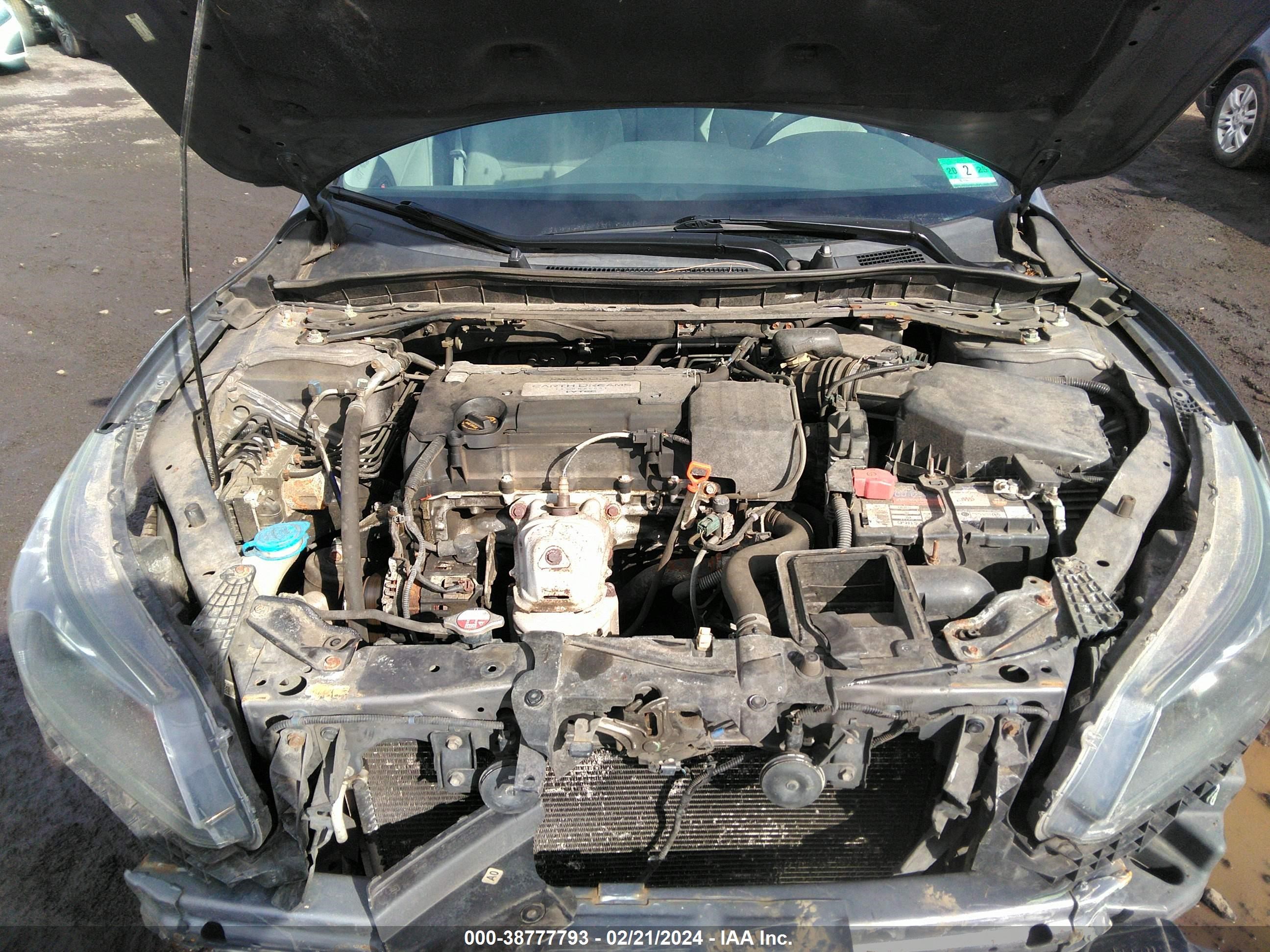 Photo 9 VIN: 1HGCR2F7XEA123603 - HONDA ACCORD 