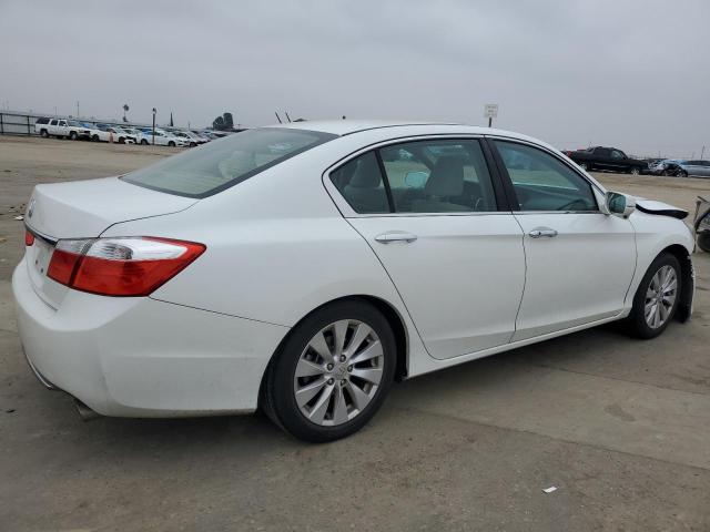 Photo 2 VIN: 1HGCR2F7XEA217867 - HONDA ACCORD EX 