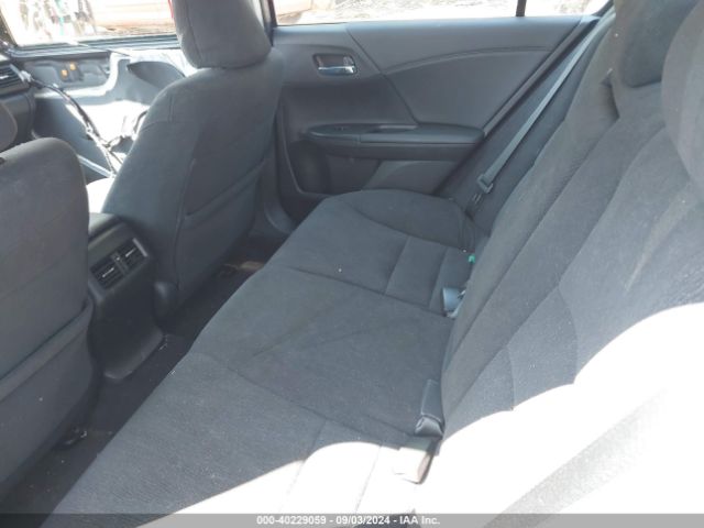 Photo 7 VIN: 1HGCR2F7XFA006671 - HONDA ACCORD 