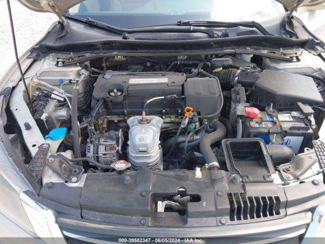 Photo 9 VIN: 1HGCR2F7XFA147272 - HONDA ACCORD 