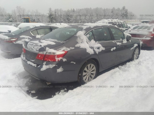 Photo 3 VIN: 1HGCR2F7XFA232855 - HONDA ACCORD SEDAN 