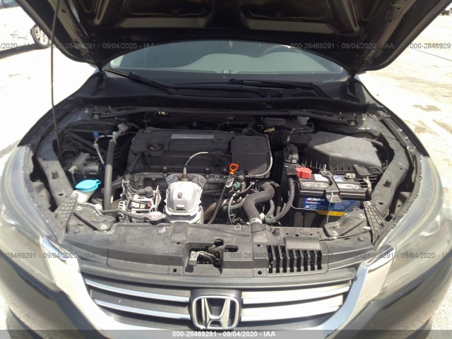 Photo 9 VIN: 1HGCR2F7XFA239143 - HONDA ACCORD SEDAN 