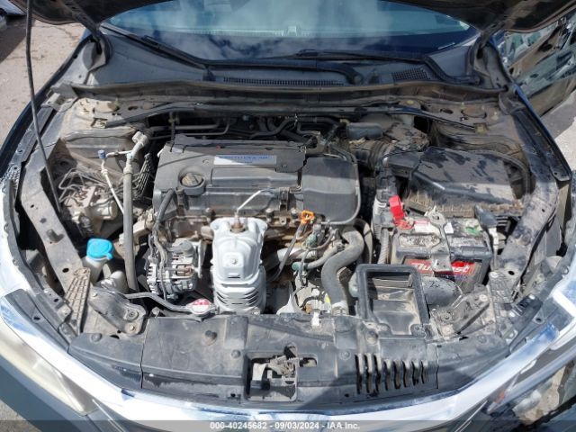 Photo 9 VIN: 1HGCR2F7XGA022838 - HONDA ACCORD 