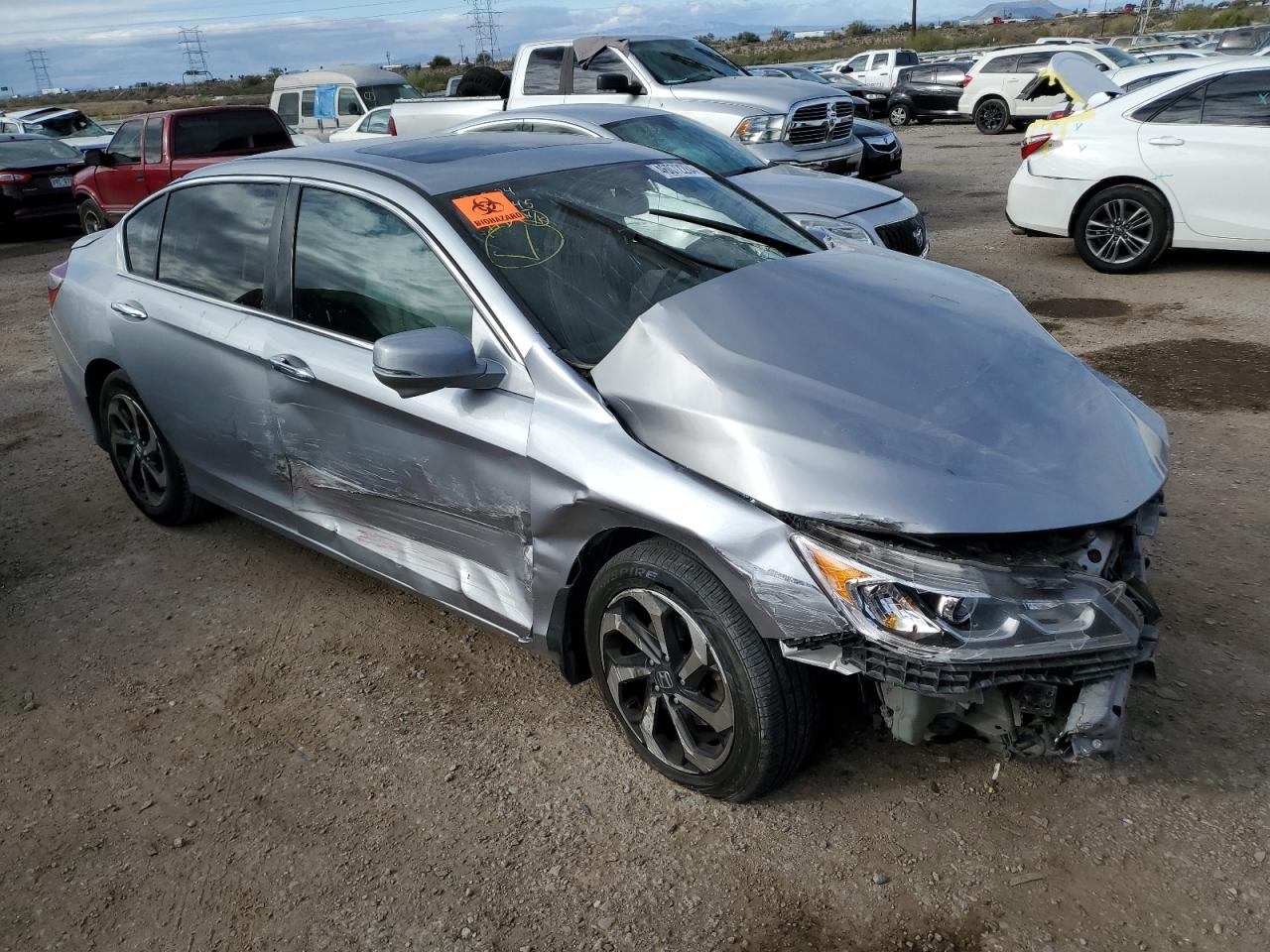 Photo 3 VIN: 1HGCR2F7XGA049795 - HONDA ACCORD 