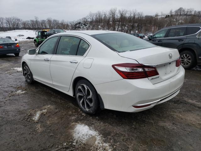 Photo 2 VIN: 1HGCR2F7XGA108831 - HONDA ACCORD EX 