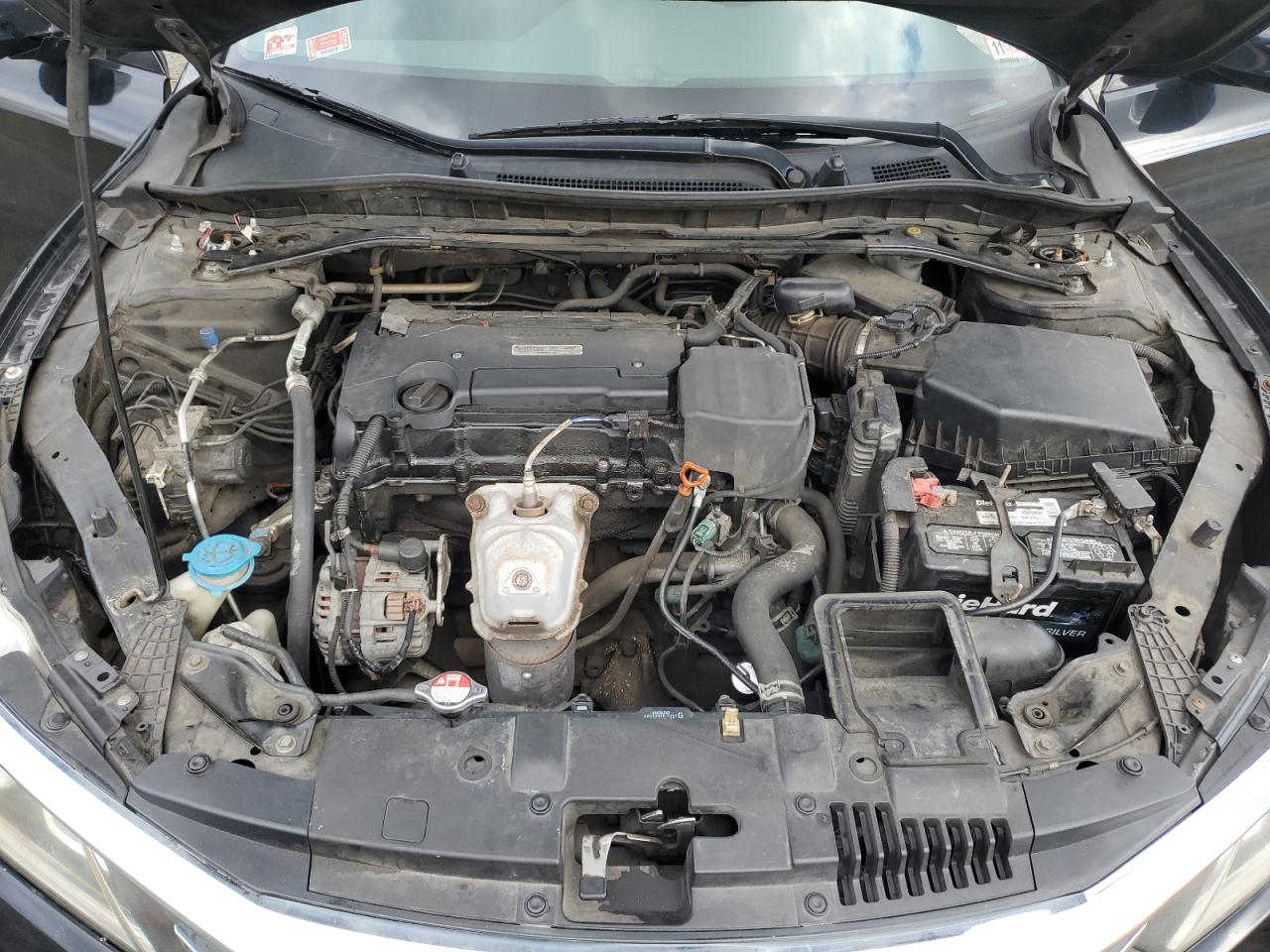 Photo 10 VIN: 1HGCR2F7XGA148097 - HONDA ACCORD 