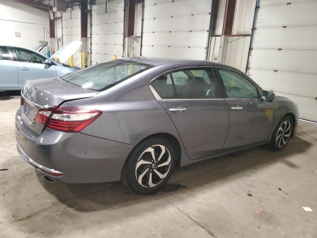 Photo 2 VIN: 1HGCR2F7XHA090803 - HONDA ACCORD 