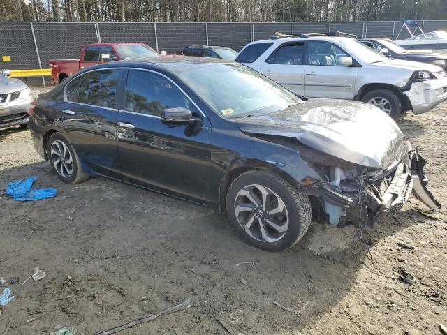 Photo 3 VIN: 1HGCR2F7XHA104893 - HONDA ACCORD EX 