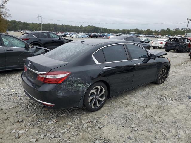 Photo 2 VIN: 1HGCR2F7XHA164611 - HONDA ACCORD 