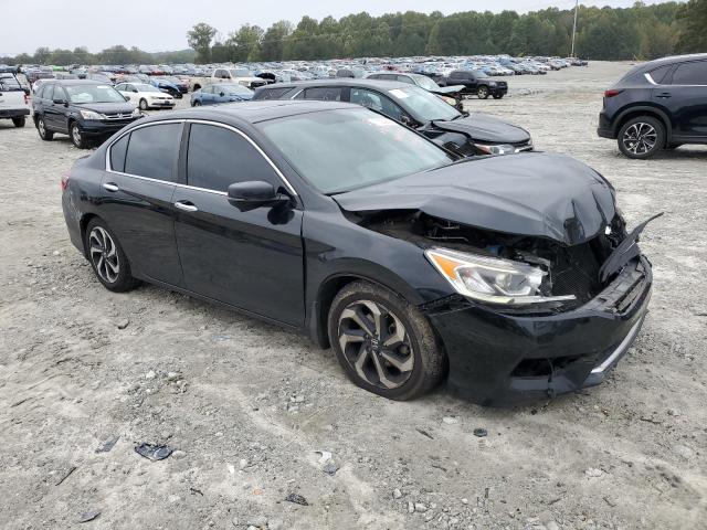 Photo 3 VIN: 1HGCR2F7XHA164611 - HONDA ACCORD 