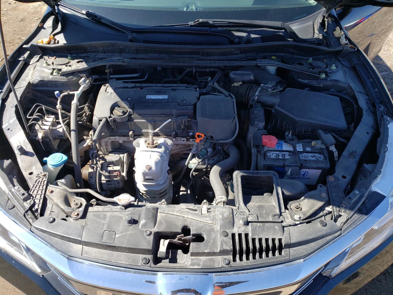 Photo 10 VIN: 1HGCR2F7XHA214990 - HONDA ACCORD 