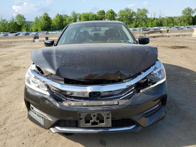 Photo 4 VIN: 1HGCR2F7XHA294999 - HONDA ACCORD 