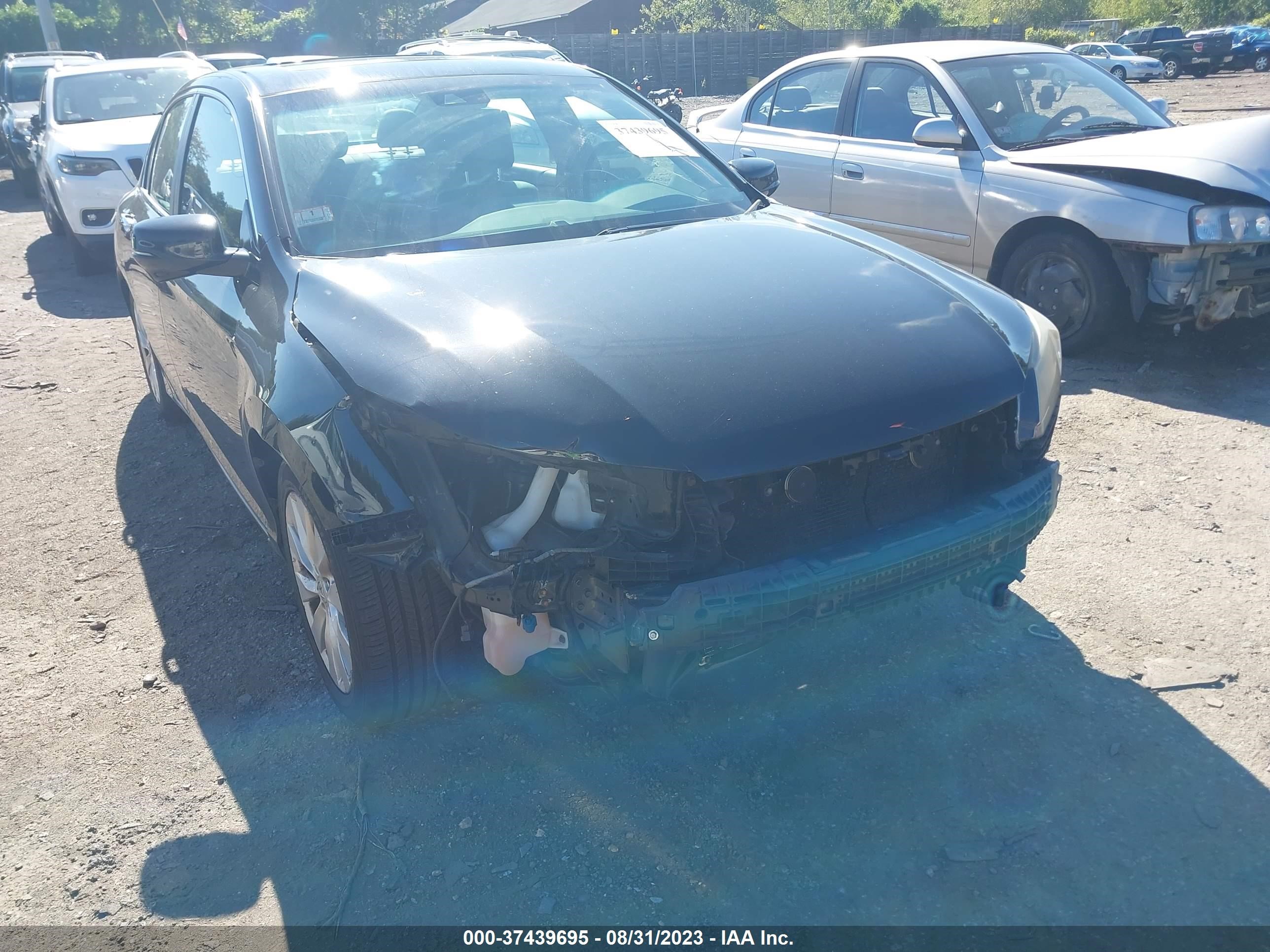 Photo 5 VIN: 1HGCR2F80DA008581 - HONDA ACCORD 