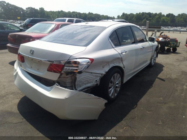 Photo 3 VIN: 1HGCR2F80DA052211 - HONDA ACCORD SDN 