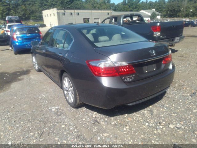 Photo 2 VIN: 1HGCR2F80DA052581 - HONDA ACCORD SDN 