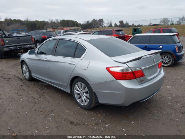 Photo 2 VIN: 1HGCR2F80DA075228 - HONDA ACCORD 