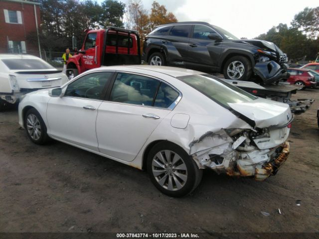 Photo 2 VIN: 1HGCR2F80DA211485 - HONDA ACCORD 