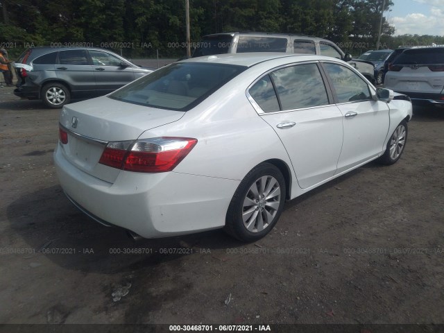 Photo 3 VIN: 1HGCR2F80DA236404 - HONDA ACCORD SDN 