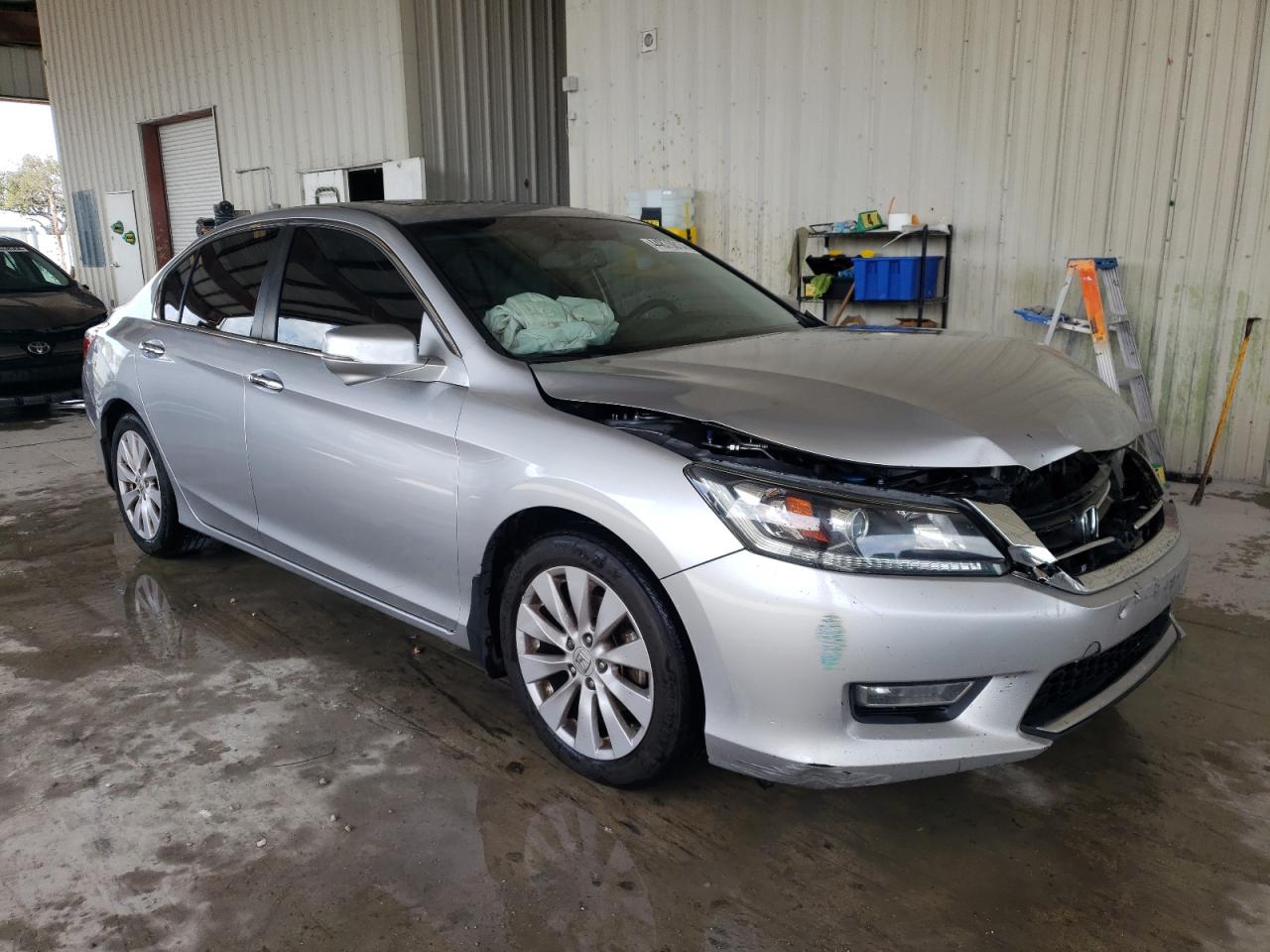 Photo 3 VIN: 1HGCR2F80DA240775 - HONDA ACCORD 