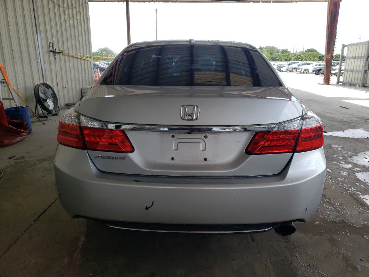 Photo 5 VIN: 1HGCR2F80DA240775 - HONDA ACCORD 