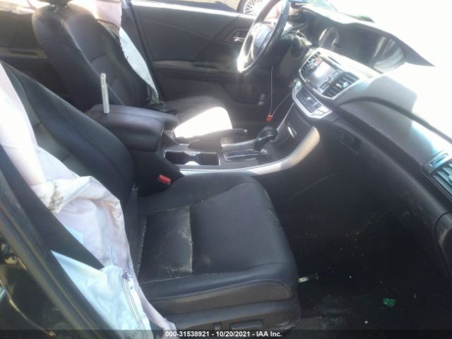 Photo 4 VIN: 1HGCR2F80DA282265 - HONDA ACCORD SDN 