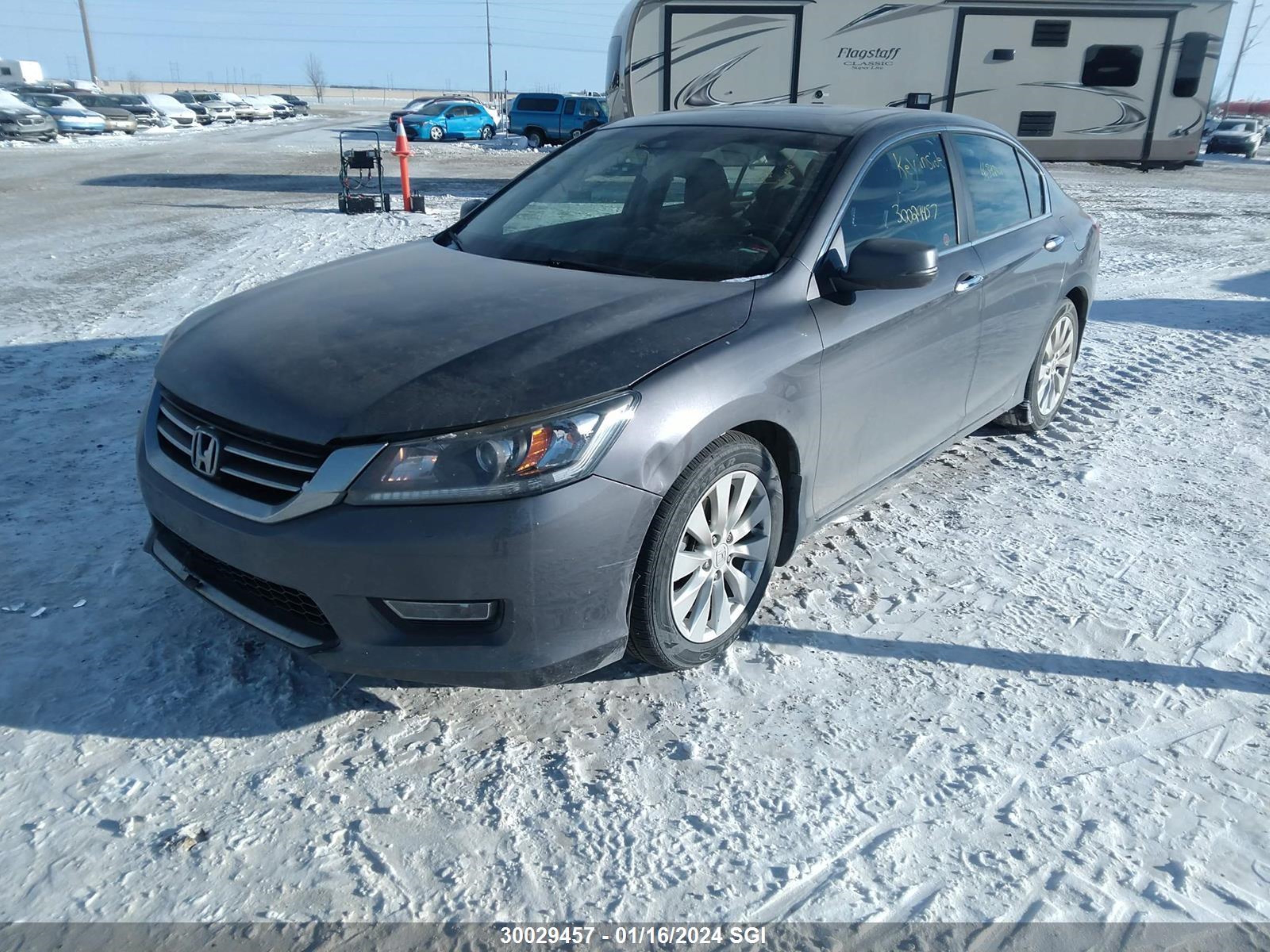 Photo 1 VIN: 1HGCR2F80DA805154 - HONDA ACCORD 