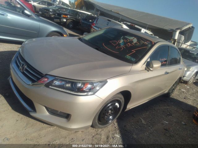 Photo 1 VIN: 1HGCR2F80EA011160 - HONDA ACCORD SEDAN 