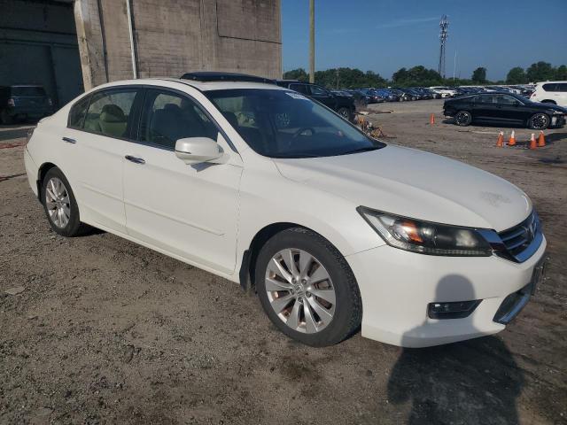 Photo 3 VIN: 1HGCR2F80EA013345 - HONDA ACCORD 