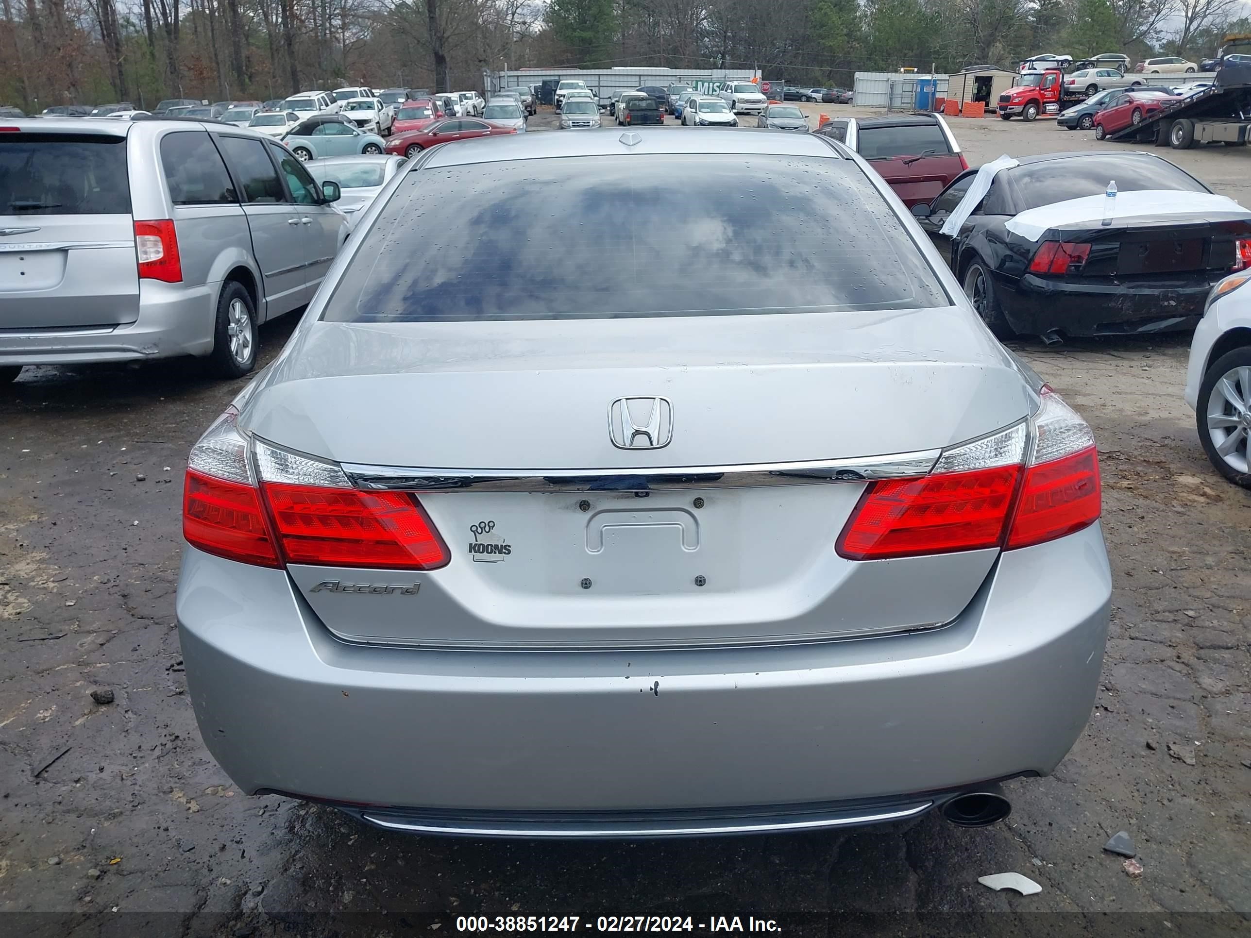 Photo 15 VIN: 1HGCR2F80EA164167 - HONDA ACCORD 