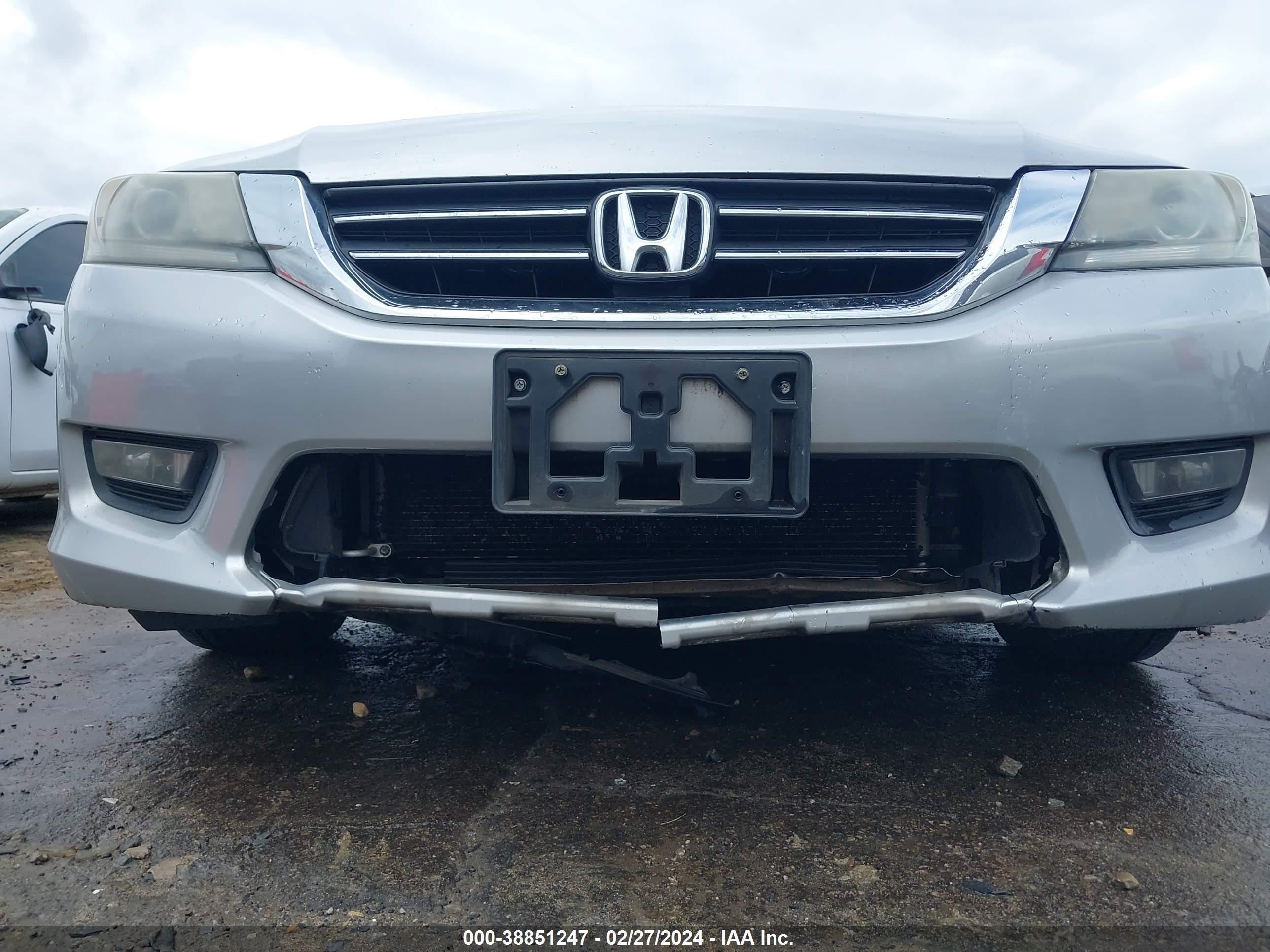 Photo 5 VIN: 1HGCR2F80EA164167 - HONDA ACCORD 