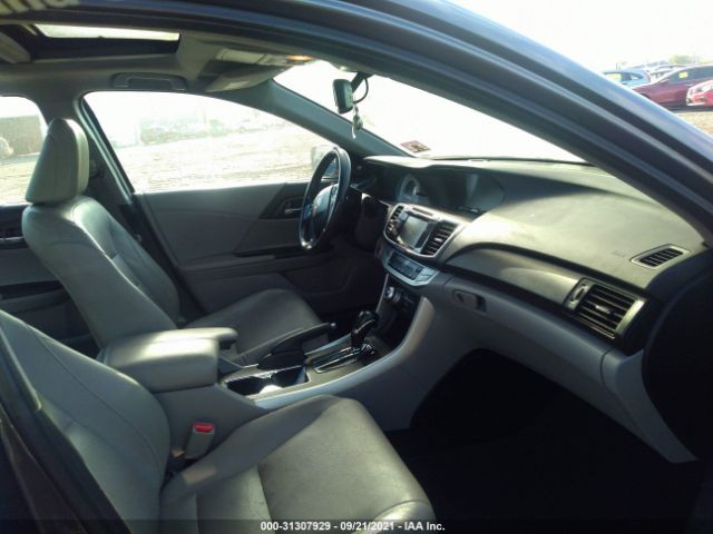 Photo 4 VIN: 1HGCR2F80EA205624 - HONDA ACCORD SEDAN 