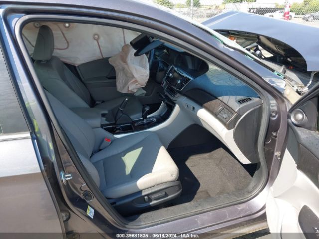 Photo 4 VIN: 1HGCR2F80EA297740 - HONDA ACCORD 