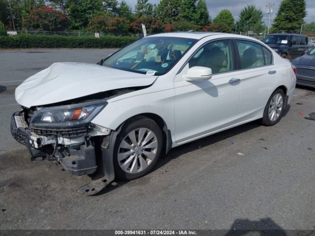 Photo 1 VIN: 1HGCR2F80FA012701 - HONDA ACCORD 