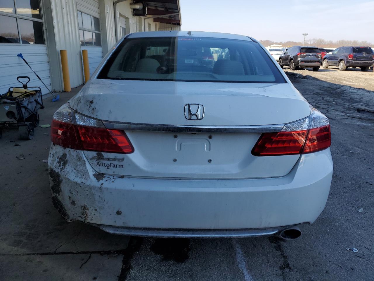 Photo 5 VIN: 1HGCR2F80FA043673 - HONDA ACCORD 