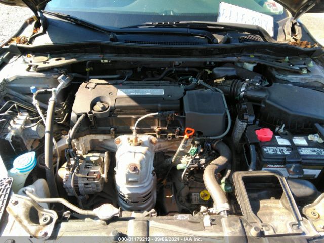 Photo 9 VIN: 1HGCR2F80FA053359 - HONDA ACCORD SEDAN 