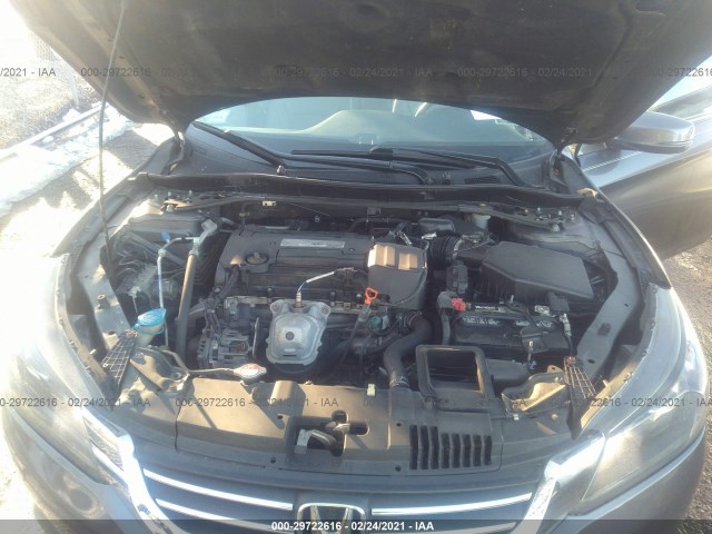 Photo 9 VIN: 1HGCR2F80FA072266 - HONDA ACCORD SEDAN 