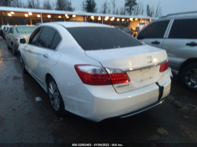 Photo 2 VIN: 1HGCR2F80FA078827 - HONDA ACCORD SEDAN 