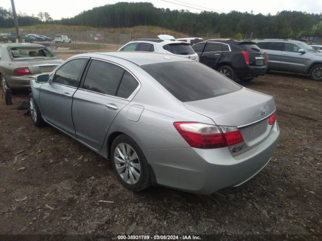 Photo 2 VIN: 1HGCR2F80FA098804 - HONDA ACCORD 