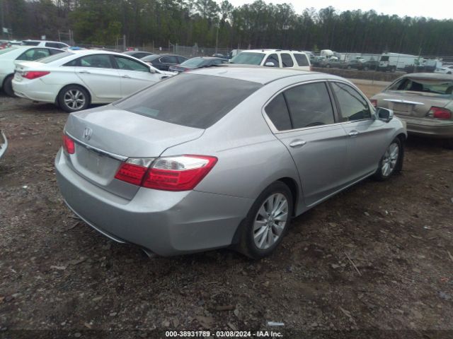 Photo 3 VIN: 1HGCR2F80FA098804 - HONDA ACCORD 