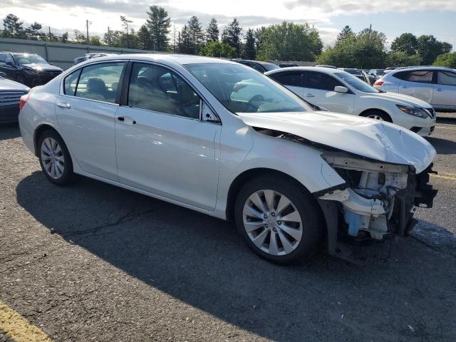 Photo 3 VIN: 1HGCR2F80FA115889 - HONDA ACCORD EXL 