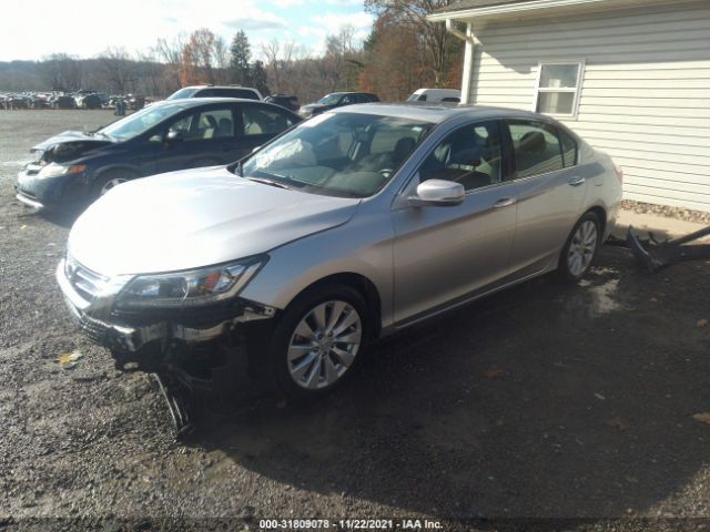 Photo 1 VIN: 1HGCR2F80FA116184 - HONDA ACCORD SEDAN 