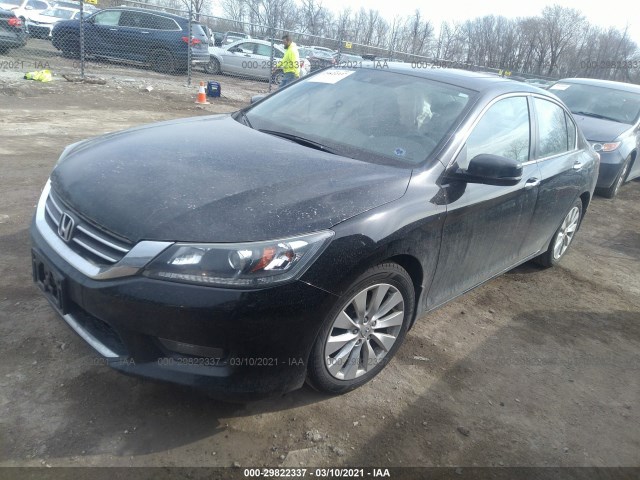 Photo 1 VIN: 1HGCR2F80FA160010 - HONDA ACCORD SEDAN 