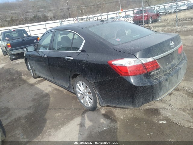 Photo 2 VIN: 1HGCR2F80FA160010 - HONDA ACCORD SEDAN 