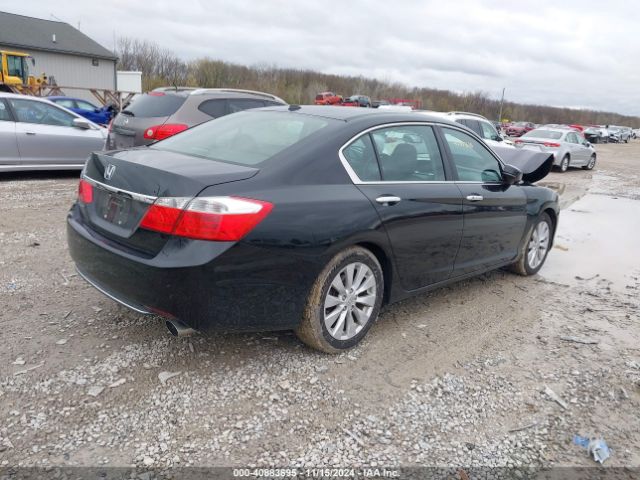 Photo 3 VIN: 1HGCR2F80FA238771 - HONDA ACCORD 