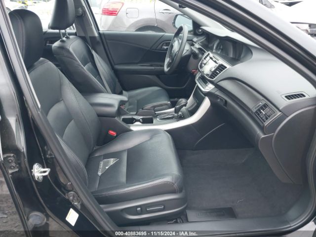 Photo 4 VIN: 1HGCR2F80FA238771 - HONDA ACCORD 